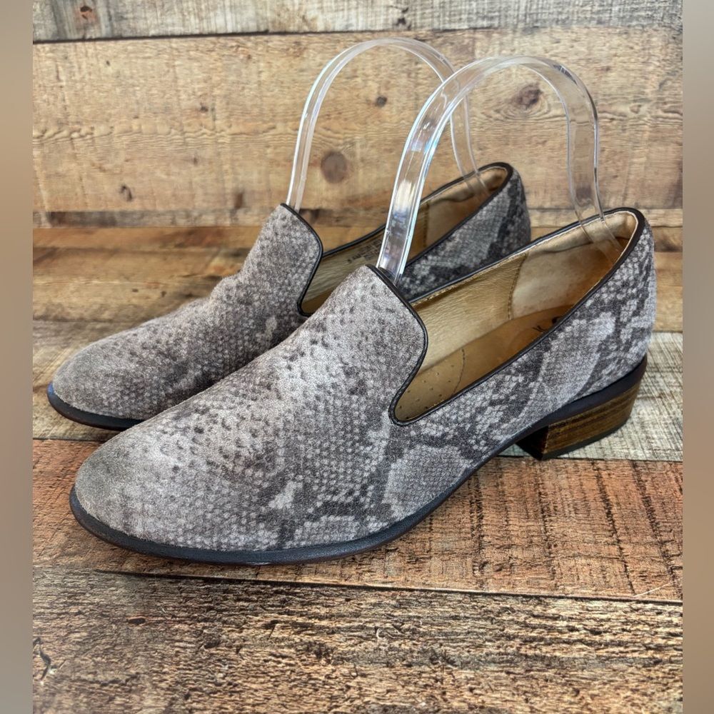 Sofft Severn Loafers Women’s Size 8.5 M Snake Print Brown Taupe Slip On